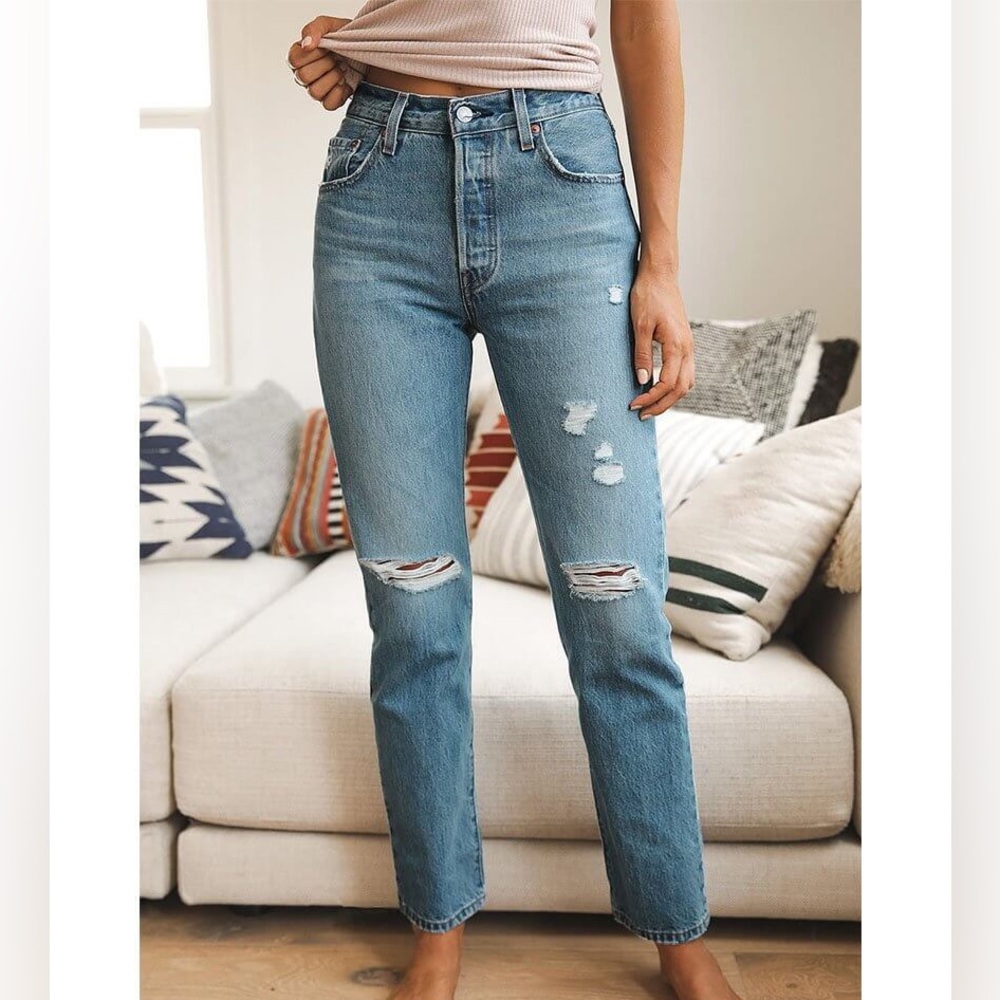 Levi’s Distressed Jeans